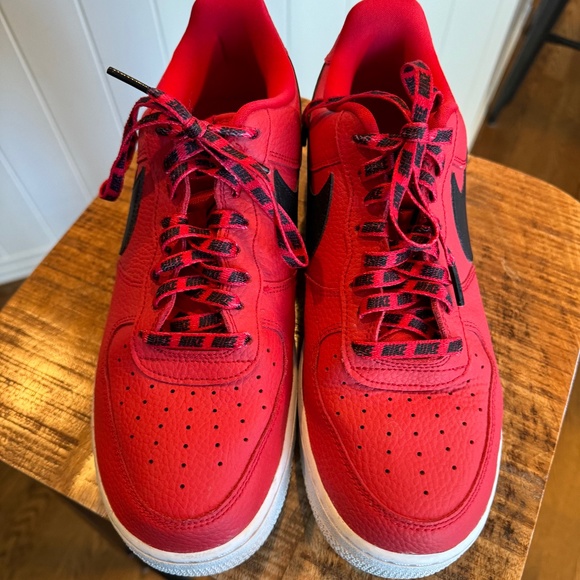 NIKE Men's Size 10 Air Force 1 Low 823511-604 - Picture 2 of 7